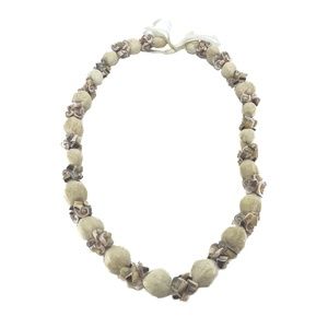 Shell Necklace with Ribbon Tie